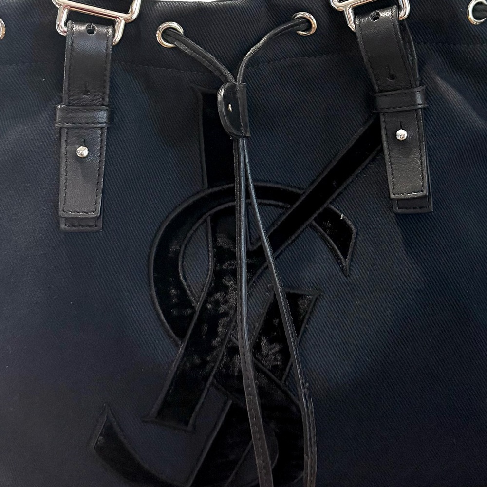 Yves Saint Laurent Rive Gauche Velvet Trimmed Denim Kahala Tote Bag - Picture 4 of 12
